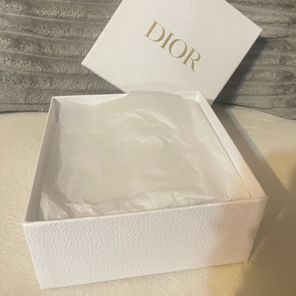 Authentic Dior Box - Picture 6 of 10